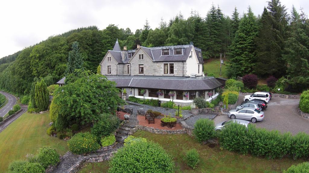 Glenspean Lodge Hotel Roybridge Exterior photo